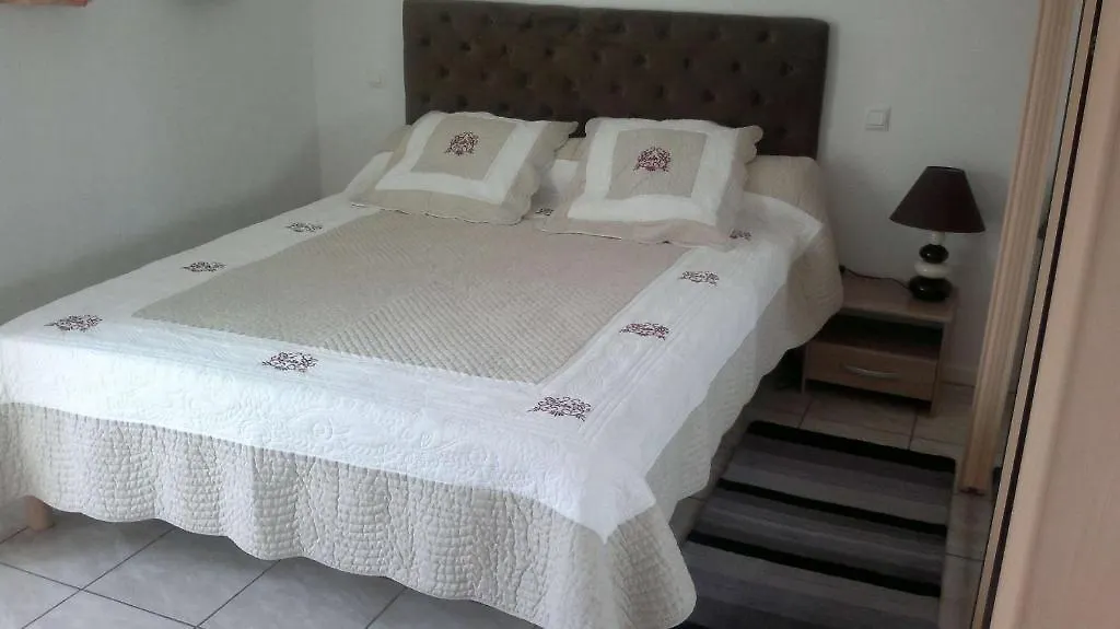 Appartement Le Chêne Pichard à Quévert 0*,  France