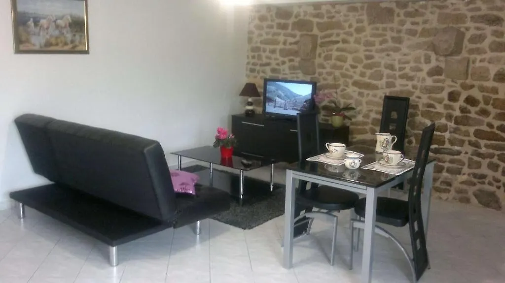 Appartement Le Chêne Pichard à Quévert