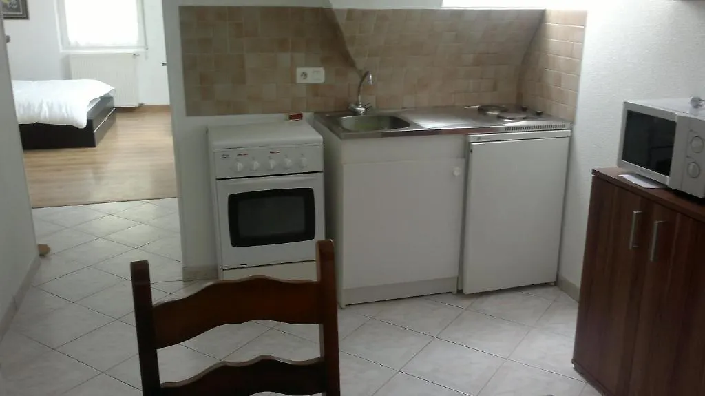 Appartement Le Chêne Pichard à Quévert