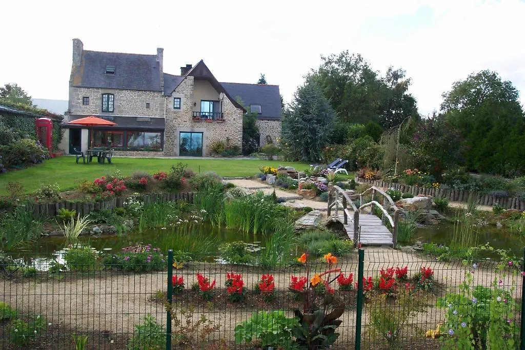 Appartement Le Chêne Pichard à Quévert 0*,