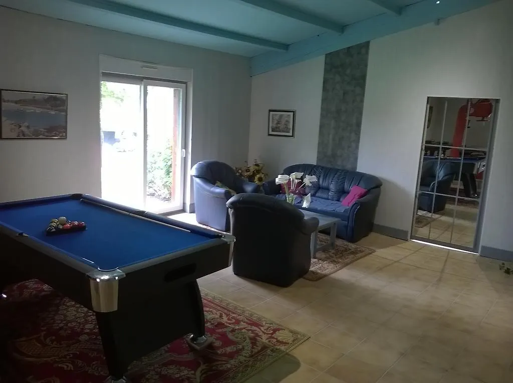 Le Chene Pichard Apartment Quevert